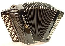 220px-Jupiter_bayan_accordion.jpeg