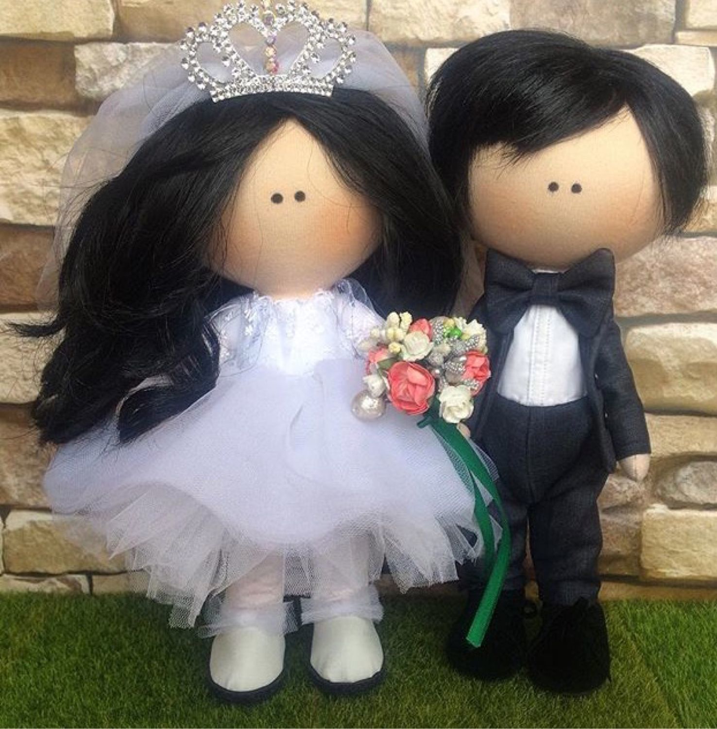 9040a083374c7a843a6d396da7n0--kukly-i-igrushki-kukly-svadebnye-svadebnaya-para.jpg