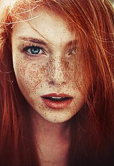 e558da75bc2c42fc6b148d32c2273ce3--beautiful-freckles-haircolor.jpg